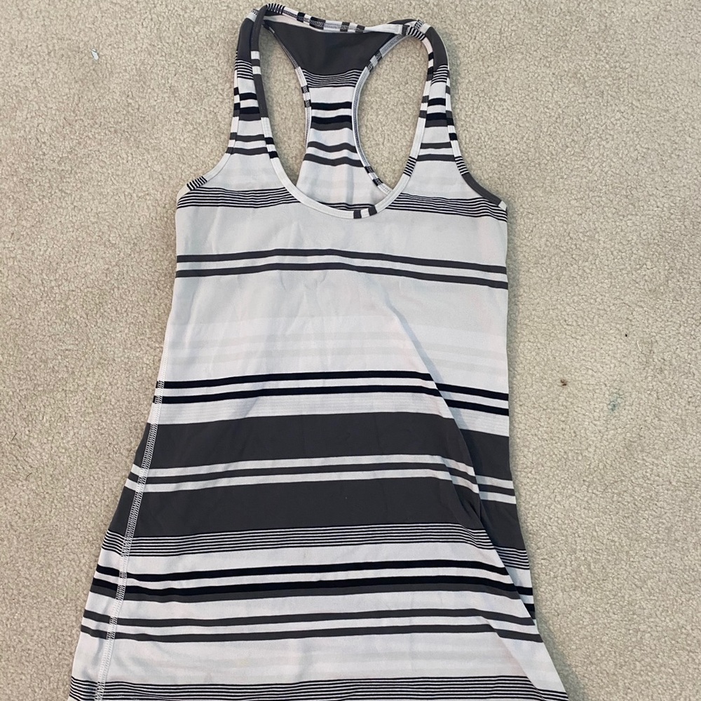lululemon tank
